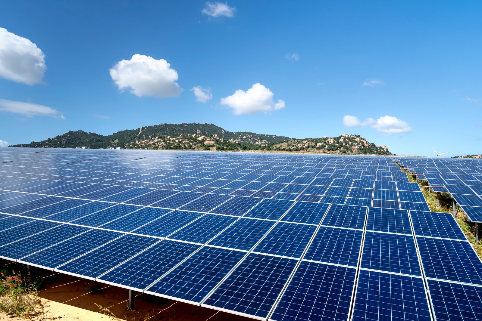 Instalación de paneles solares comerciales en Aguascalientes